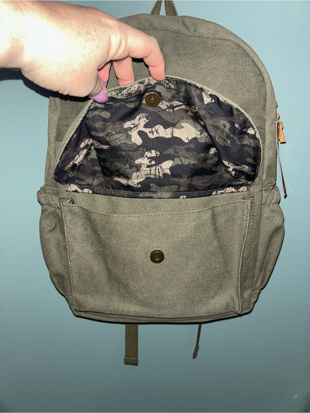 17” Wrangler Olive Washed Canvas Laptop Backpack w/ Brown Accents NWT - Picture 4 of 15